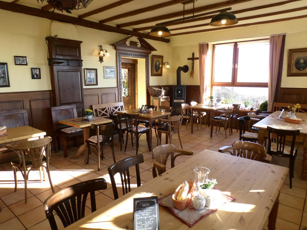 Gasthaus Zur Burgschaenke Aremberg Esterno foto